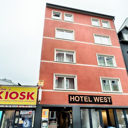 Hotel West Гамбург Экстерьер фото